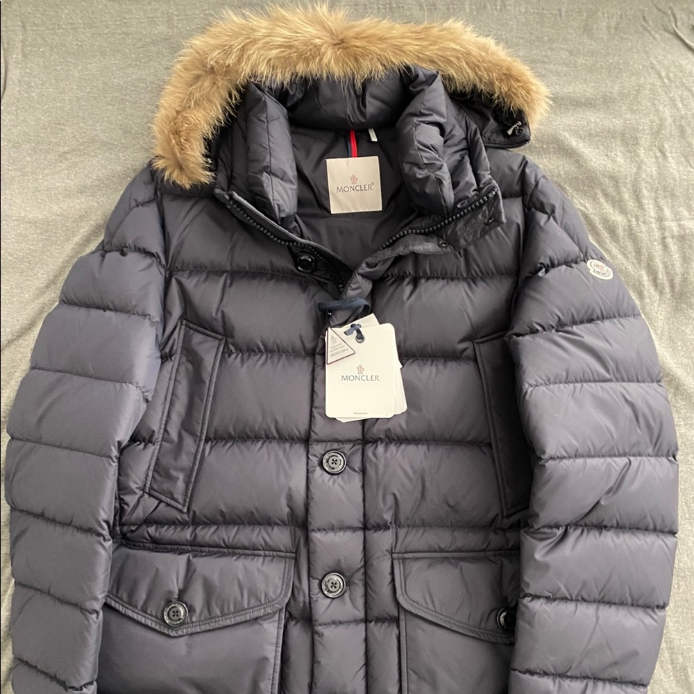 Moncler Cluny Long Parka-Navy Blue - Size 5 (XXL)